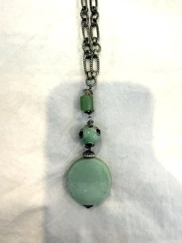 Art Deco-Style Necklace W/Green Glass And Faux Jade Bead On A Si - photo 2
