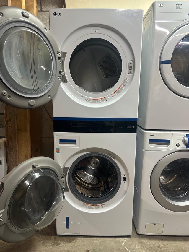 27” LG Integrated Washer Dryer Stacked Tower - photo 2