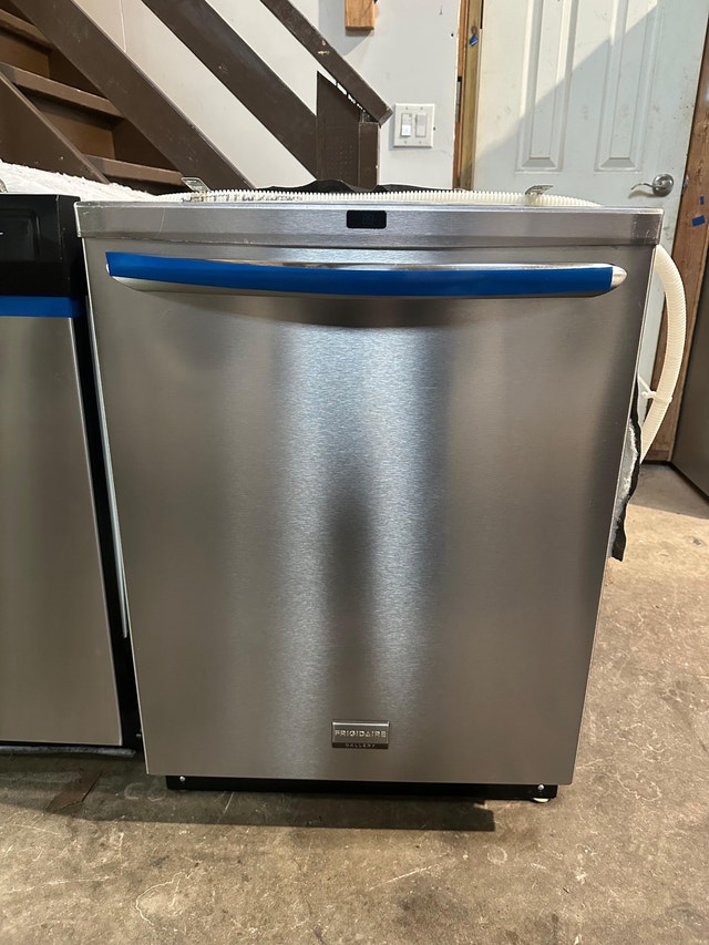 24” Frigidaire Gallery Built-In Dishwasher - Stainless Steel