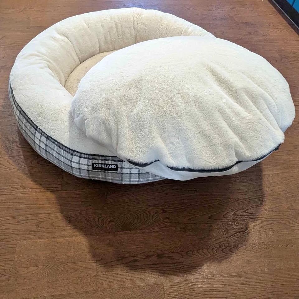 40" Kirkland Round Dog Bed