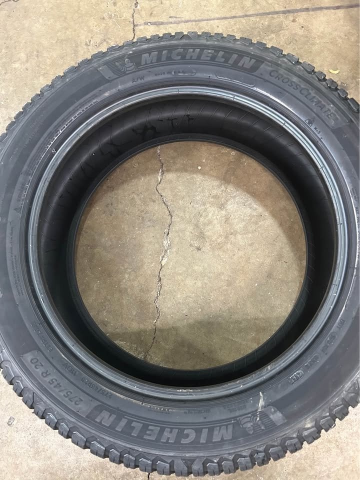 Michelin cross climate 2 275/45R20, installed and balanced - photo 2