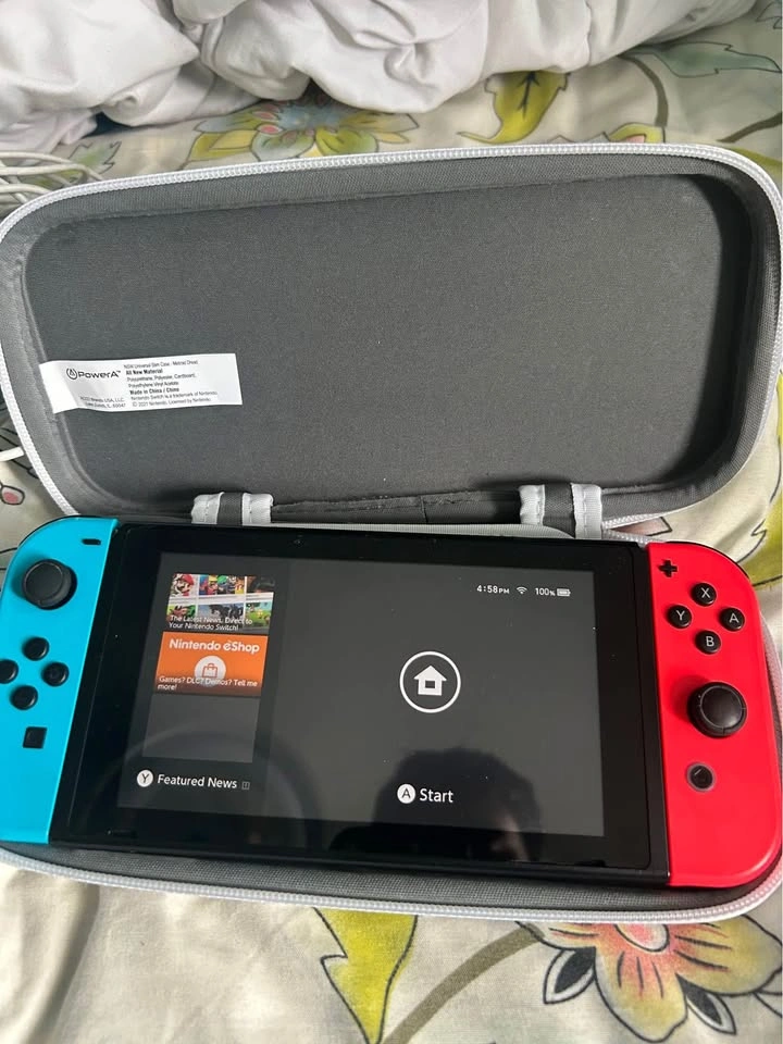 Nintendo Switch Bundle - Minecraft (Physical), 128GB, Dock, Case - photo 3