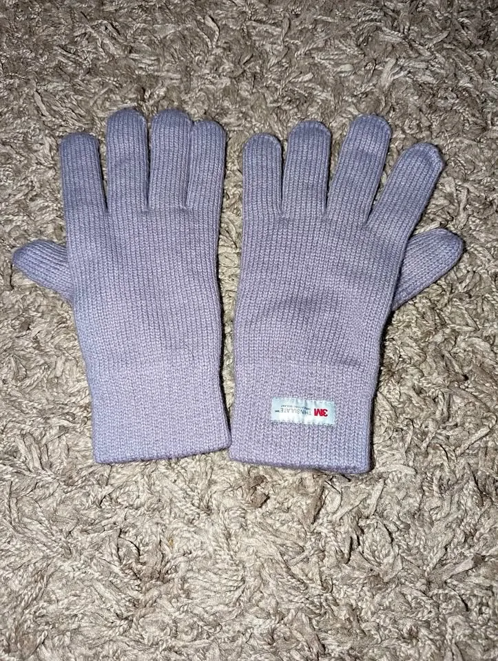 3M Thinsulate Lilac Gloves for Women thumbnail