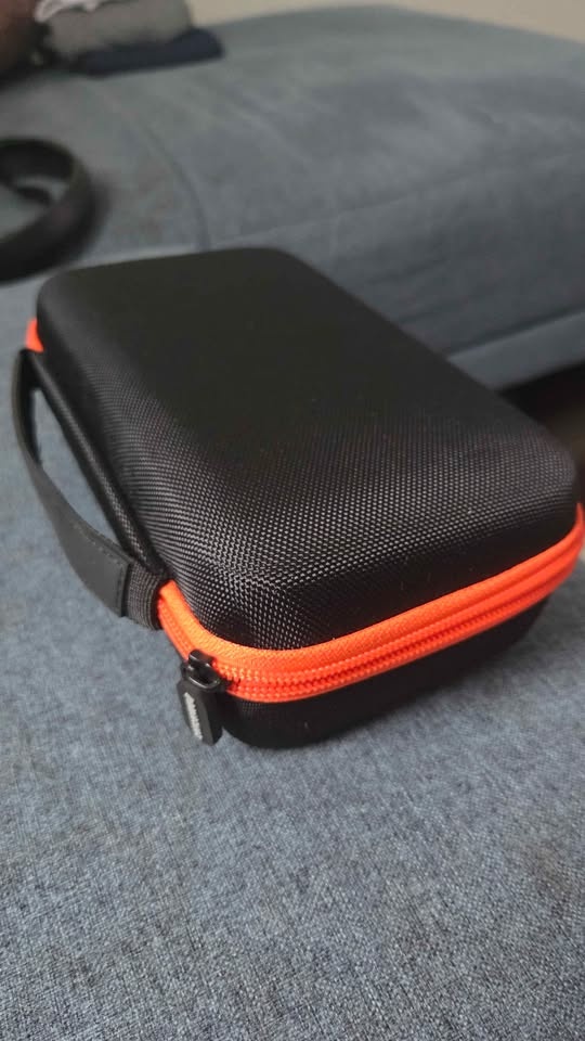 Hard case medium size for electronics - photo 2