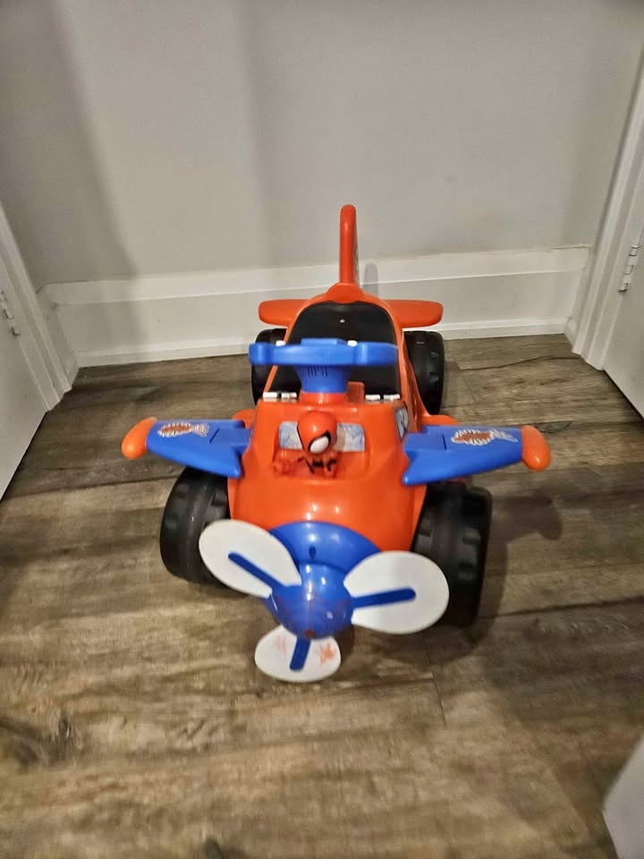 Spidey Kids Airplane