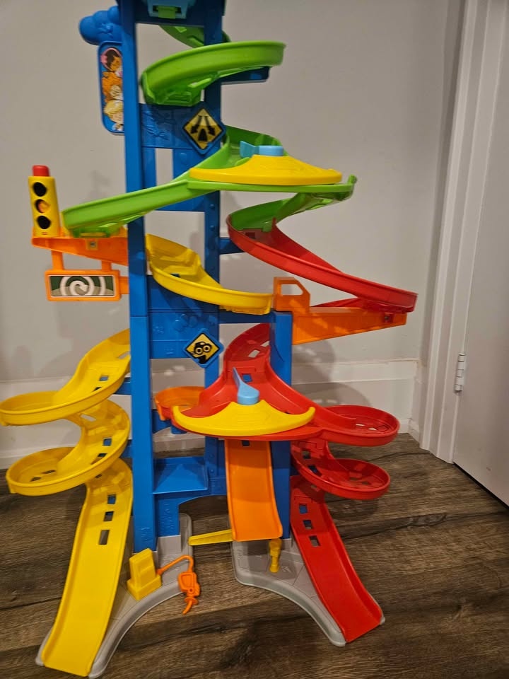 Little People Car Track - photo 2