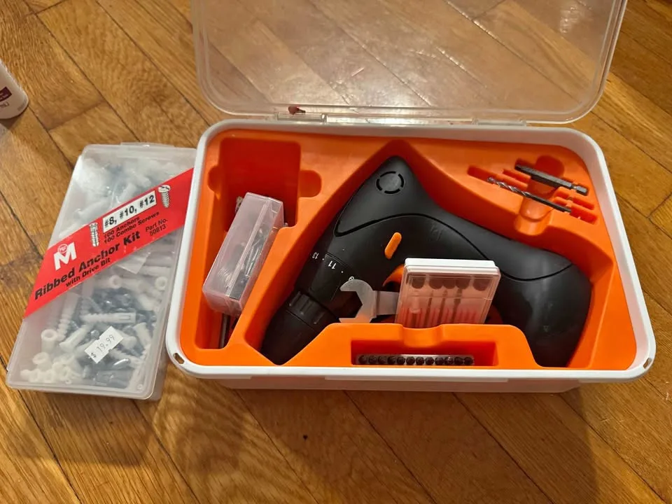 Cordless Drill Set + Ribbed Anchor Kit – $40 thumbnail