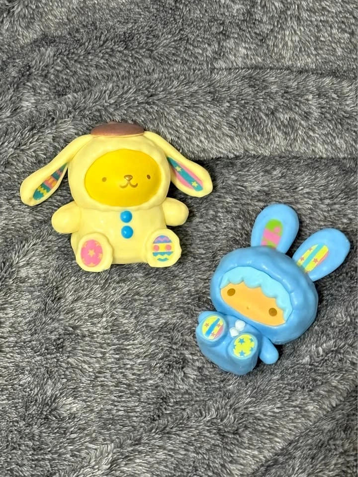 Pompompurin and Little Twin Star
