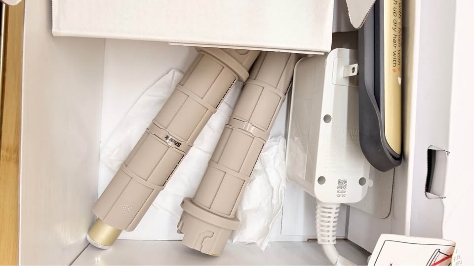 Shark Glam Ceramic Air Styling & Drying System - photo 4