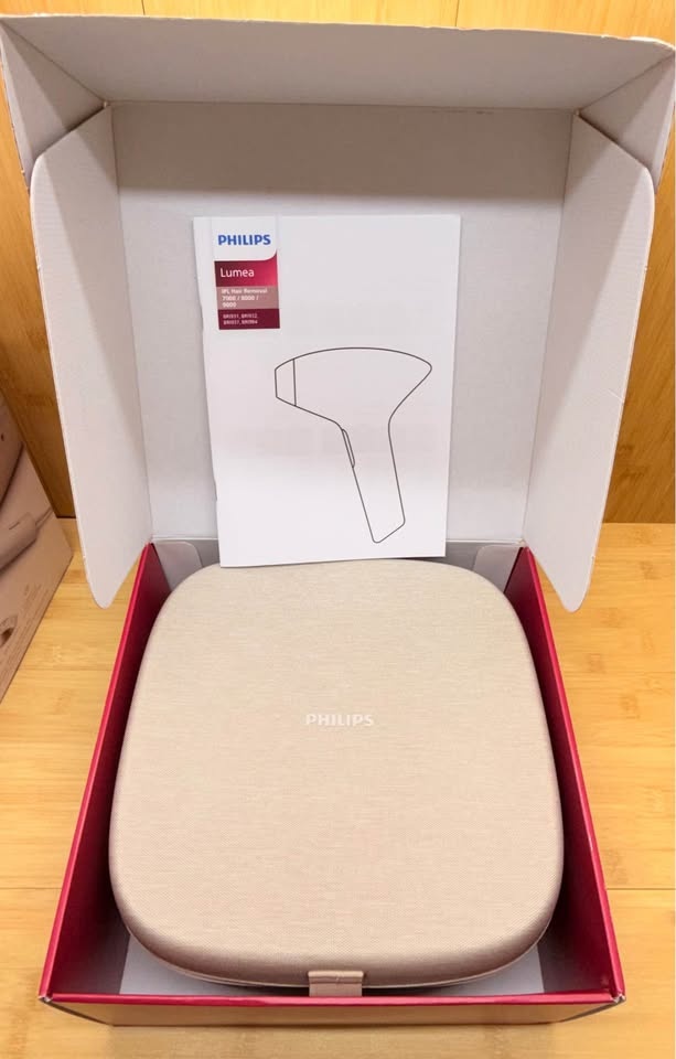 Philips Lumea 9000 Series IPL Hair Removal Device - photo 4