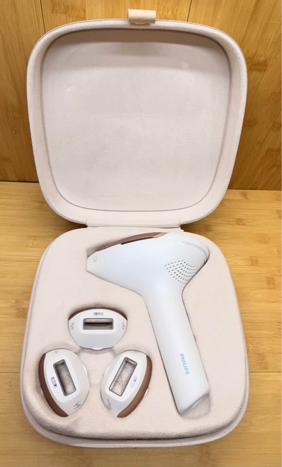 Philips Lumea 9000 Series IPL Hair Removal Device - photo 5