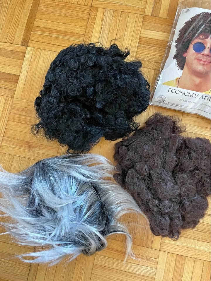 Various wigs Halloween costume