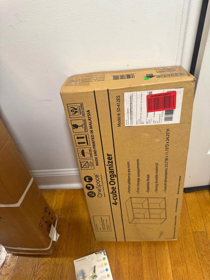 $10 if picked up today!! Brand New 4-Cube Organizer