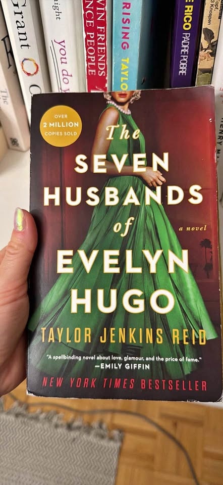 Seven Husbands of Evelyn Hugo