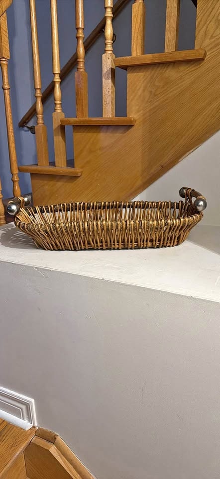 Wooden basket (9” x 22”)