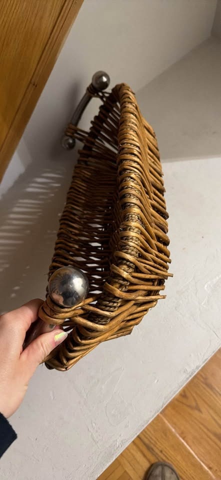 Wooden basket (9” x 22”) - photo 4