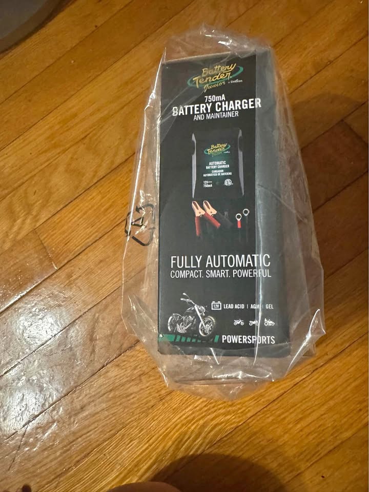 Battery Tender Junior 750mA Charger/Maintainer