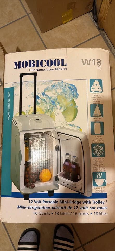 Mobicool W18 DC Portable Mini Fridge - photo 4