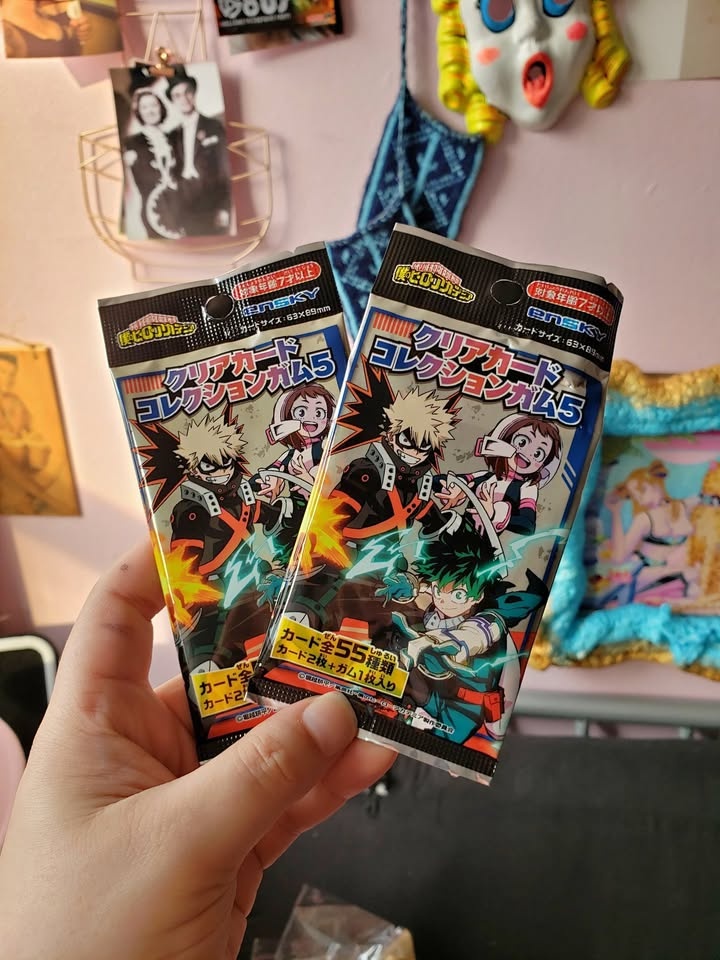 My Hero Academia Clear Card Collection Gum 5 Trading Cards
