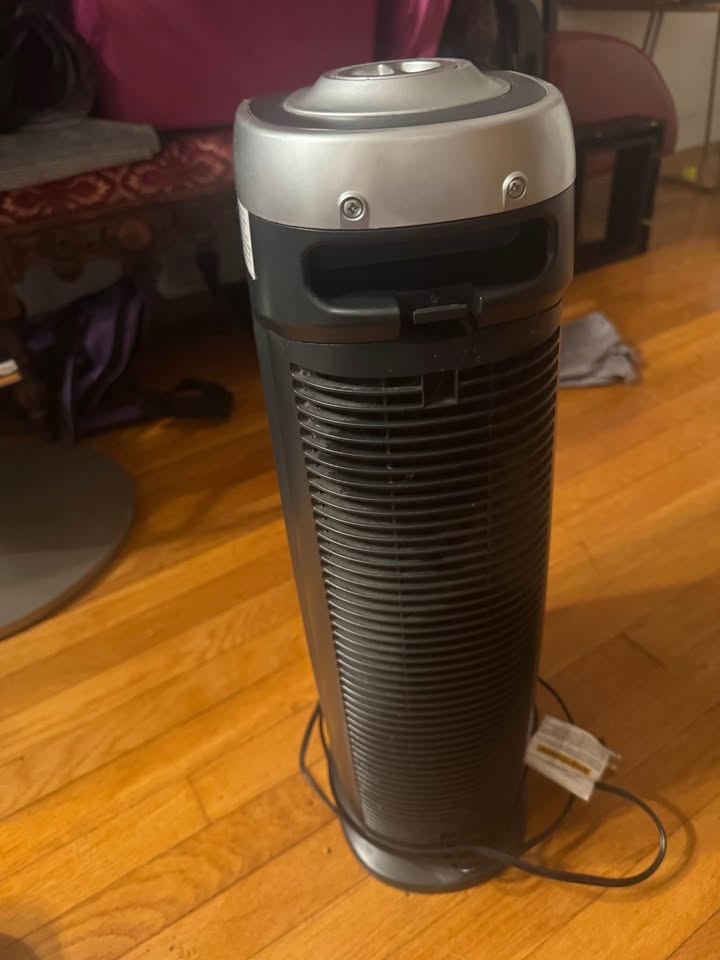 GermGuardian HEPA UV-C Air Purifier – - photo 3