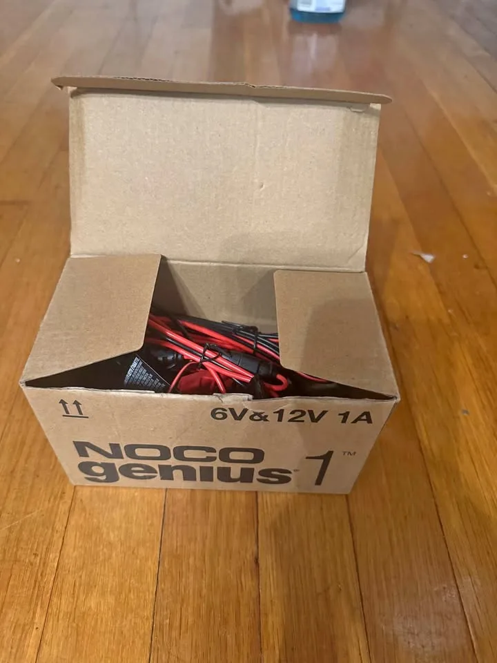 Battery Chargers – NOCO Genius1 & Battery Tender Junior 12V thumbnail