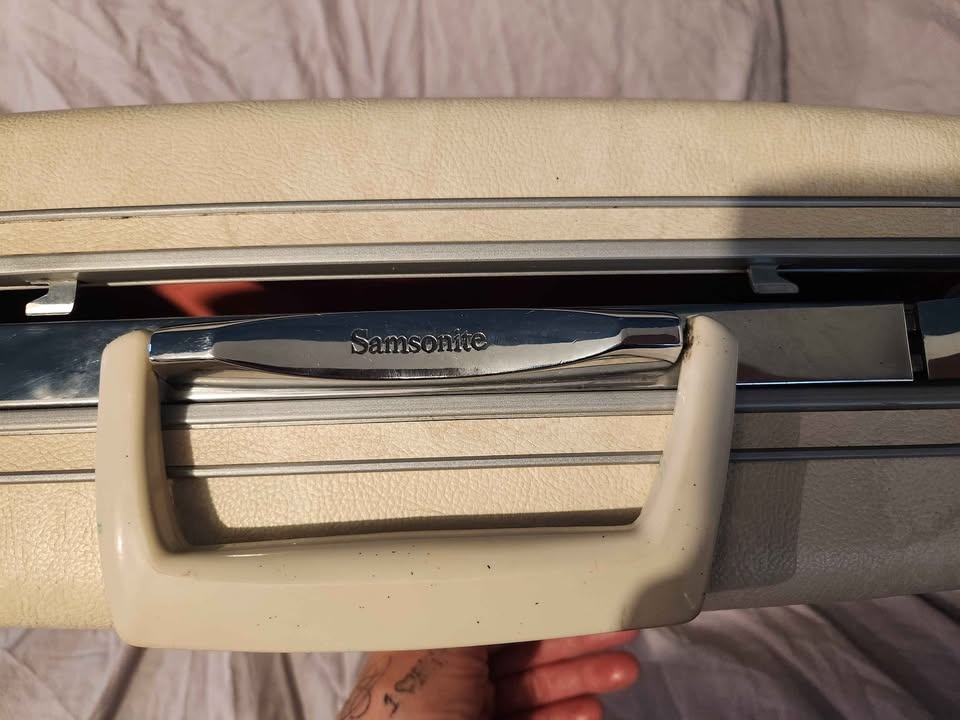 Samsonite vintage suitcase - photo 2
