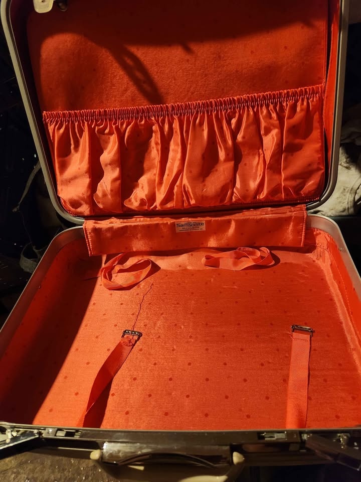 Samsonite vintage suitcase - photo 4