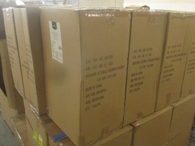 Amazon Basics 25" Softside Spinner Suitcase - photo 2