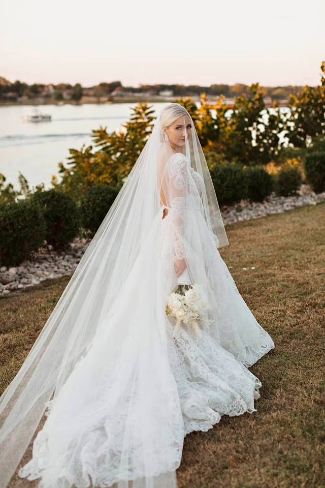 Designer Floor-Length Wedding Veil with Blusher (Ivory)