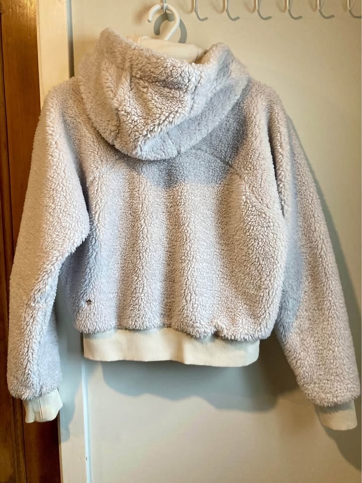 Lululemon Textured Fleece 1/2 Zip Pullover - Size 4 - photo 2