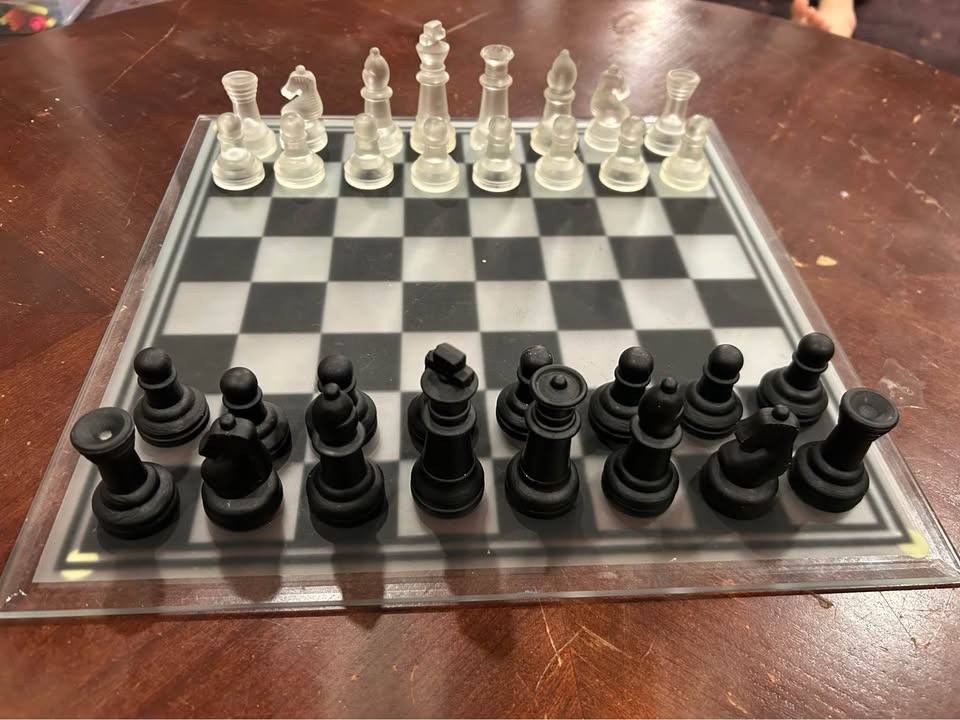Glass Chess Set - photo 2