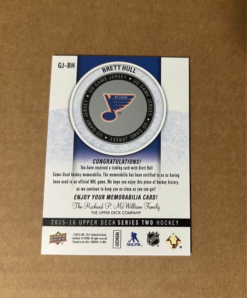 2015-16 Upper Deck Series 2 Brett Hull UD Game Jersey - photo 2