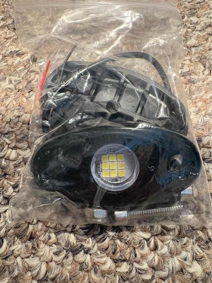 8-Pod LED Rock Light Kit - New - photo 3