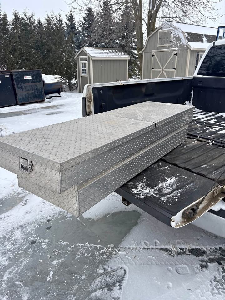 Delta Aluminum Truck Tool Box – 69” Long