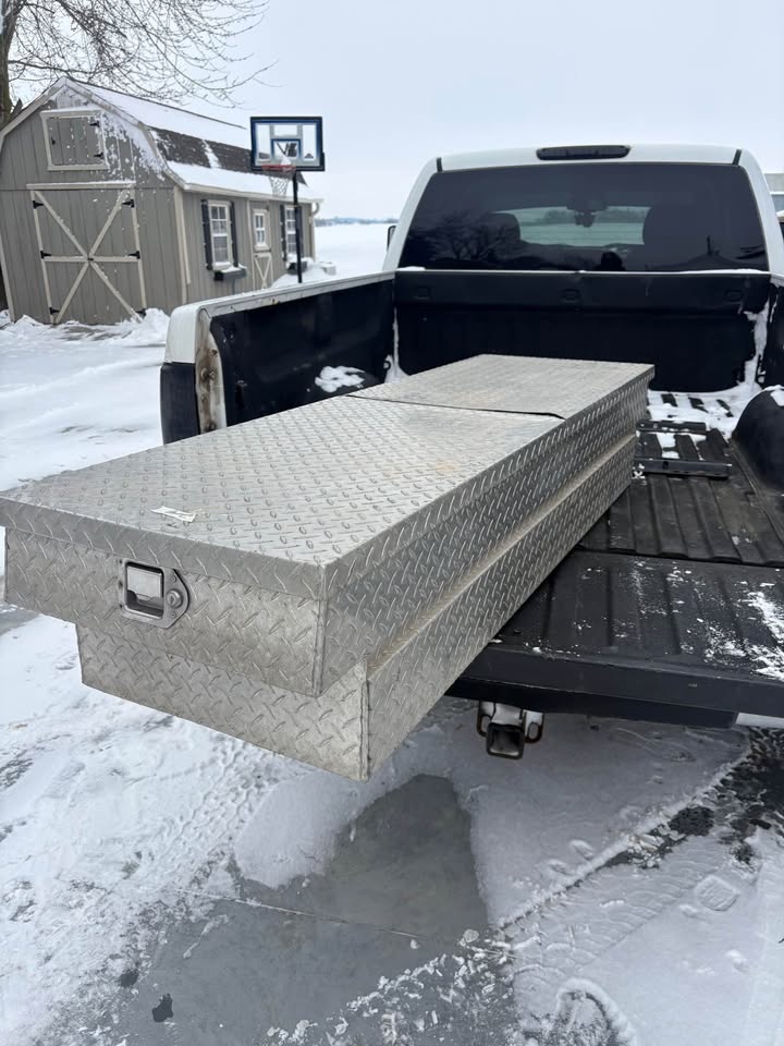 Delta Aluminum Truck Tool Box – 69” Long - photo 5