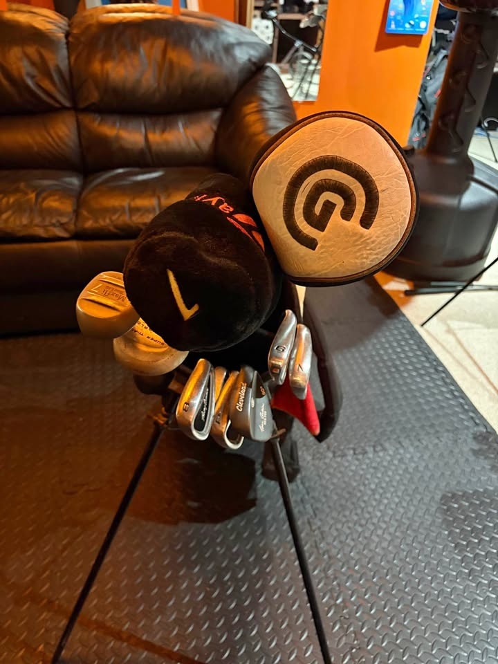 Right Handed Golf Set