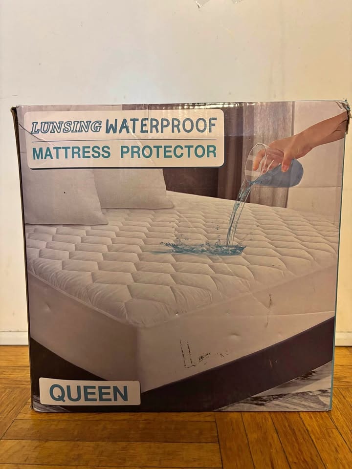 Lunsing Waterproof Queen Mattress Protector