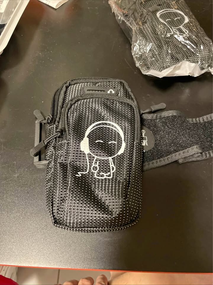 New Phone Armband Running Pouch (2 available)
