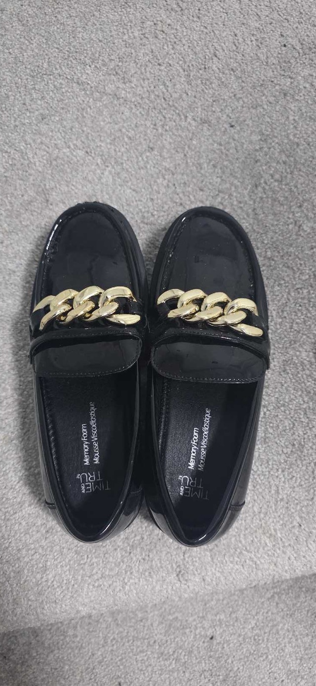 Time and Tru Women's Faux Leather Loafers with Chain Acce