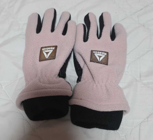 Reebok Winter Gloves & Time and Tru Winter Cap