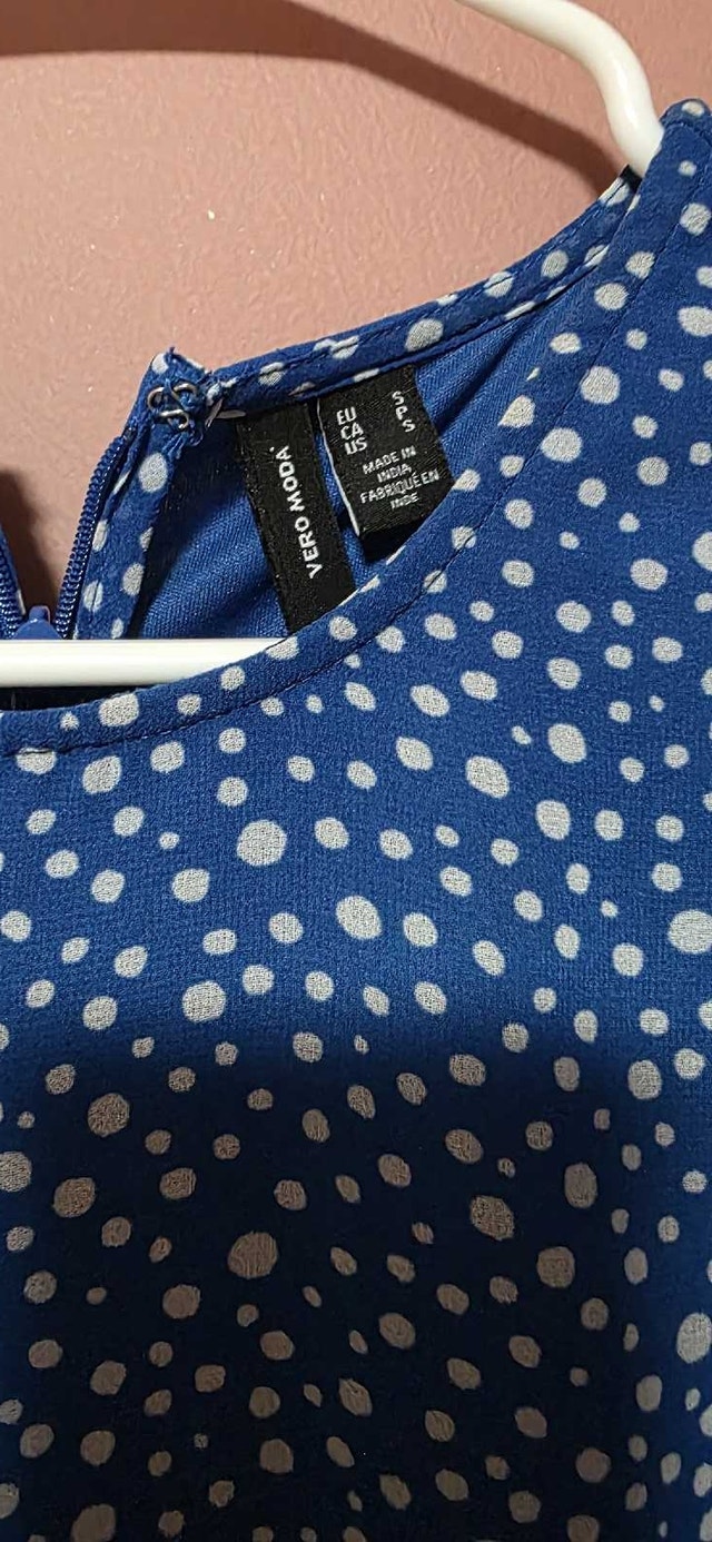 Beautiful Vero Moda dress (Size S) - photo 2