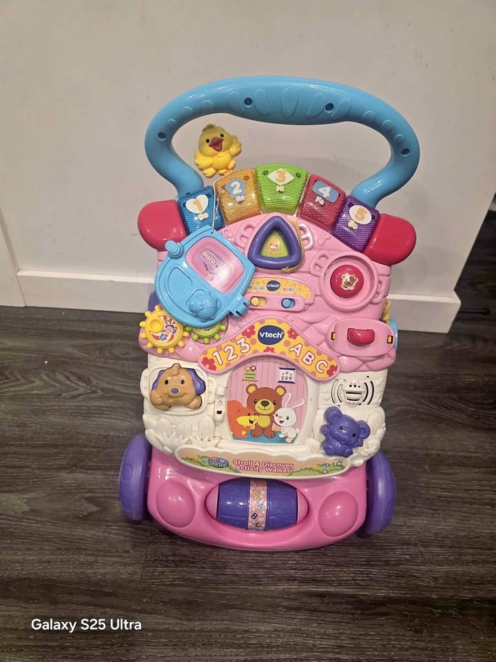 Baby/Toddler Walker | V tech Push/Stroll baby Walker