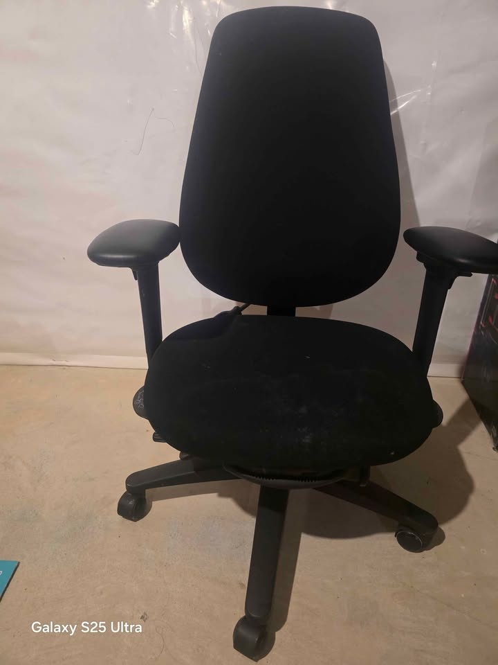 Swivel Office Chair | Ergonomic Chair - photo 2
