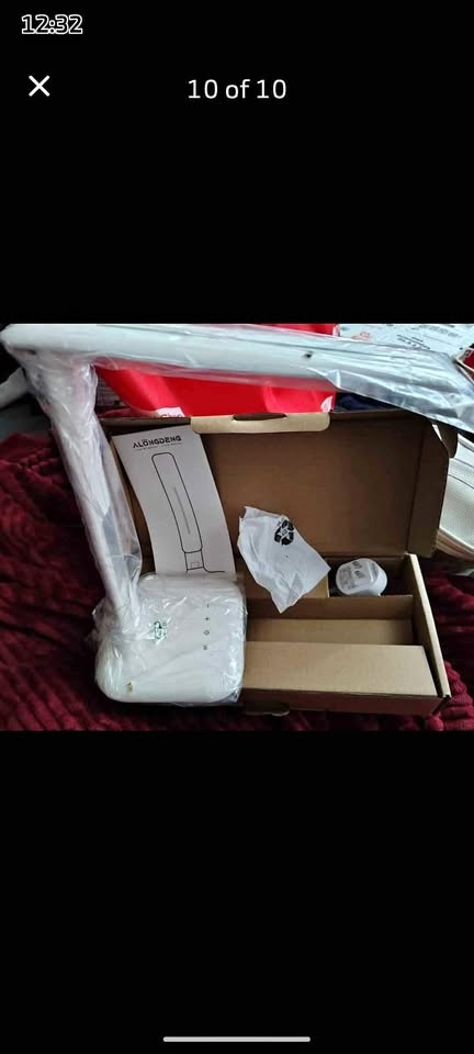 NEW WHITE Eye-Caring Sondiko LED Desk Lamp w/ USB & Alarm