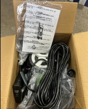 Pressure Washer with Adjustable Spray Nozzle - photo 2