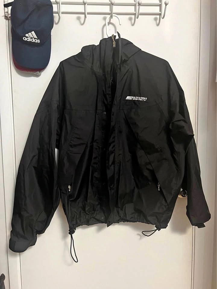 Navarro Black Windbreaker