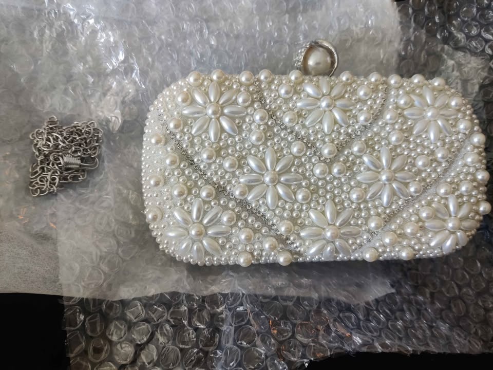 Brand new elegant pearl embellished women evening party bag - photo 4