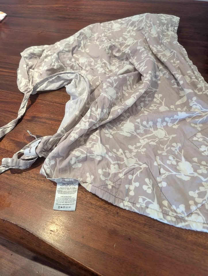 100% Cotton Breastfeeding Cover by Bebe au Lait