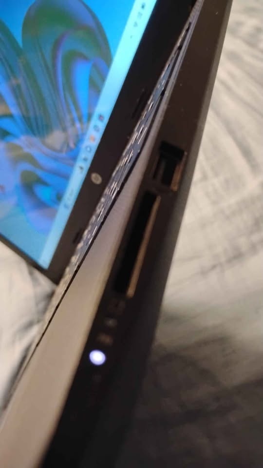 HP 15-db0038ca 15.6" Laptop AMD A6-9225 16GB RAM 256GB SSD Win11 - photo 4