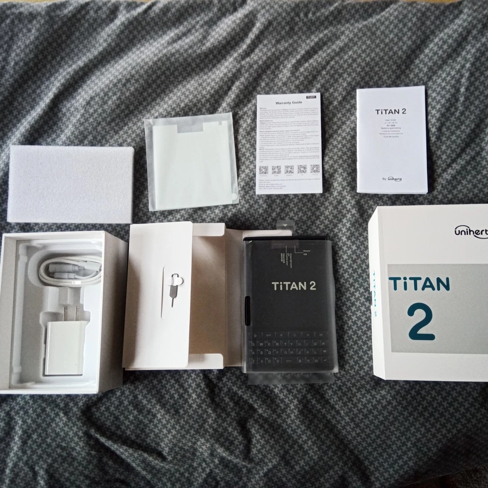 Unihertz Titan 2 5G QWERTY Smartphone Android 16.  12GB/512GB - photo 3